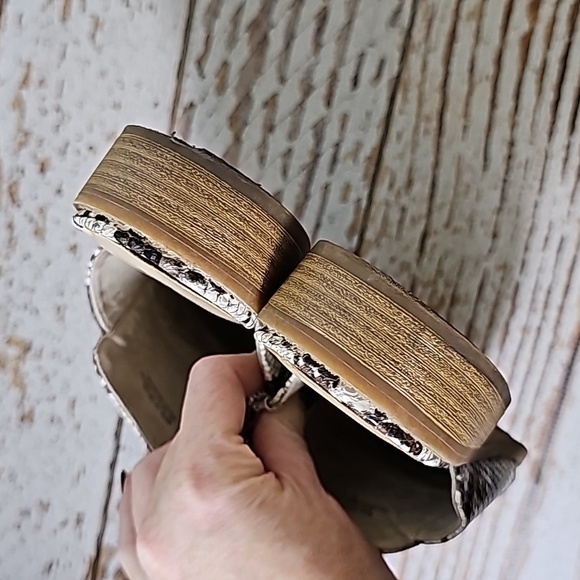 BC Born in California sz 8.5 snake print mules shoes SH274 - Picture 5 of 5